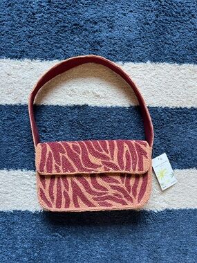 America & Beyond Beaded Shoulder Bag/purse